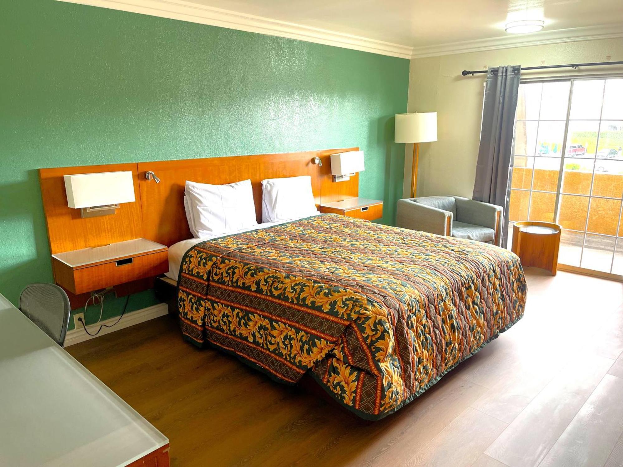 Motel Relax 2*